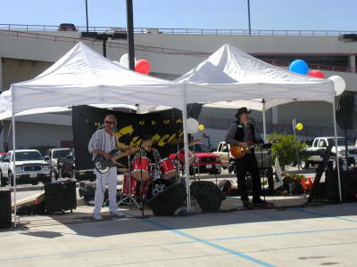 Fun & Sun, Music & 'Vettes